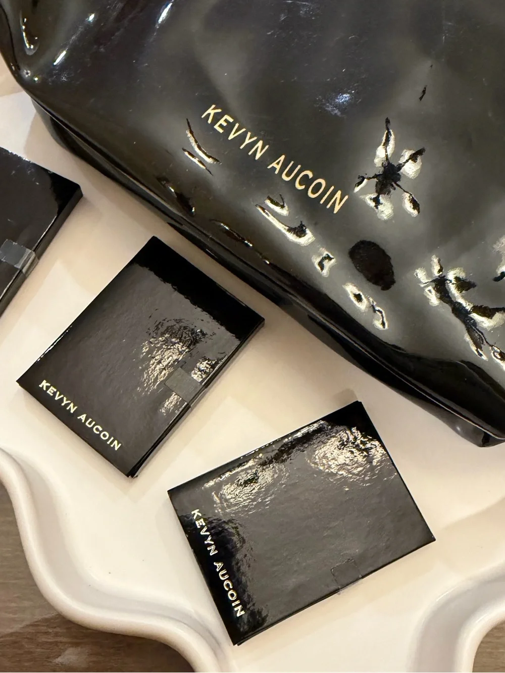 Kevyn Aucoin 3-Piece Makeup Sample Set – Halo, Bloodroses & Desert Nights